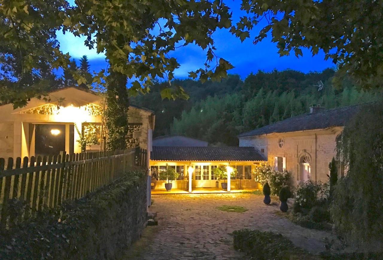 Moulin De Rioupassat Chambres D'Hotes De Charme Rauzan Exterior foto